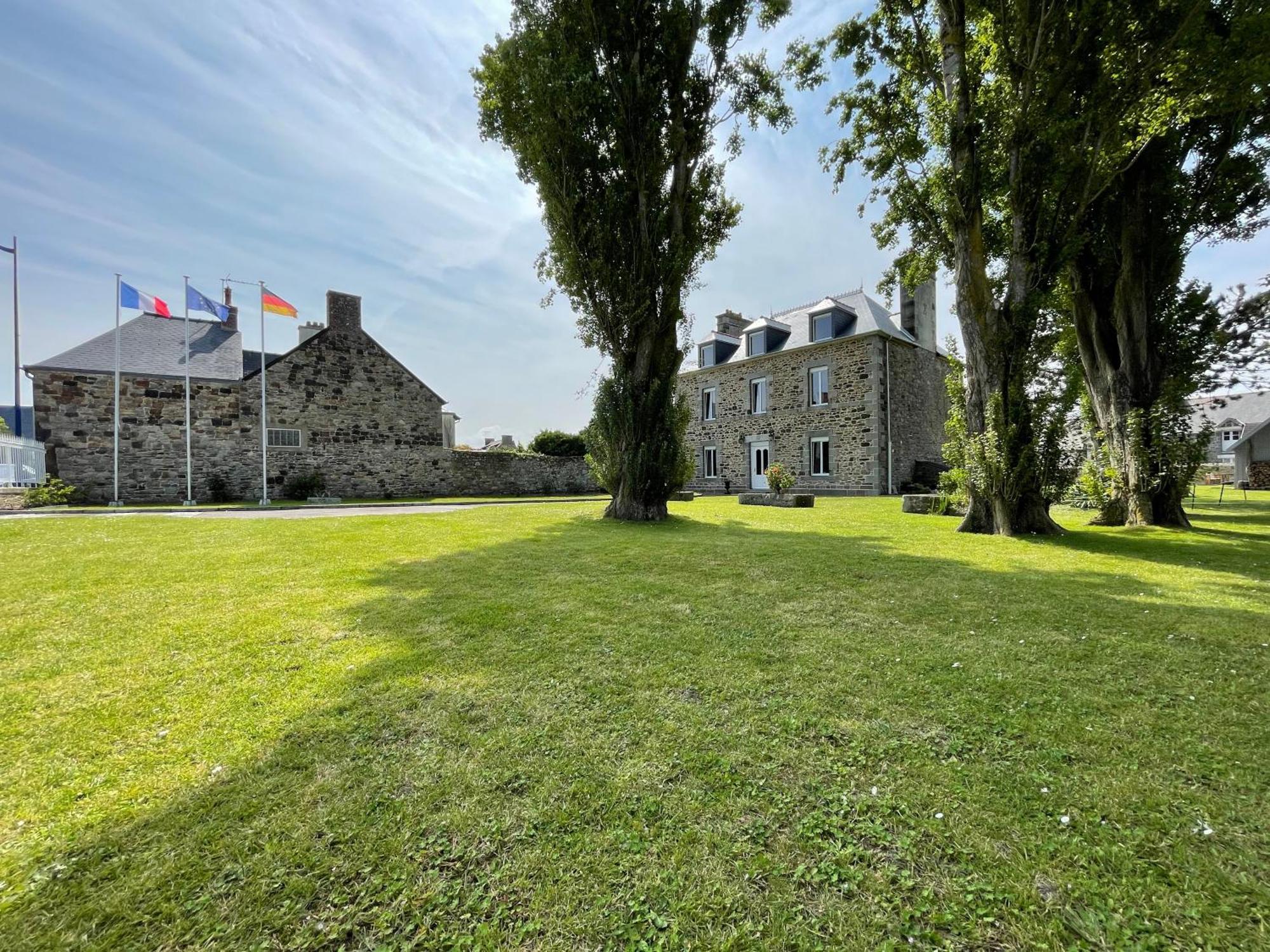 La Salmoniere Hotel Le Vivier-sur-Mer Ngoại thất bức ảnh